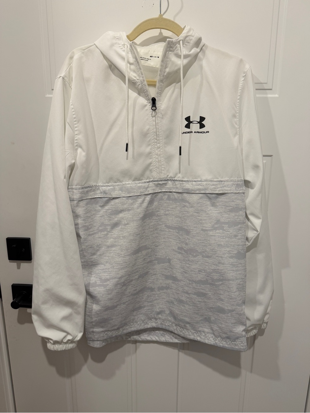 Under Armour White & Light Gray Hooded Half-Zip Windbreaker
